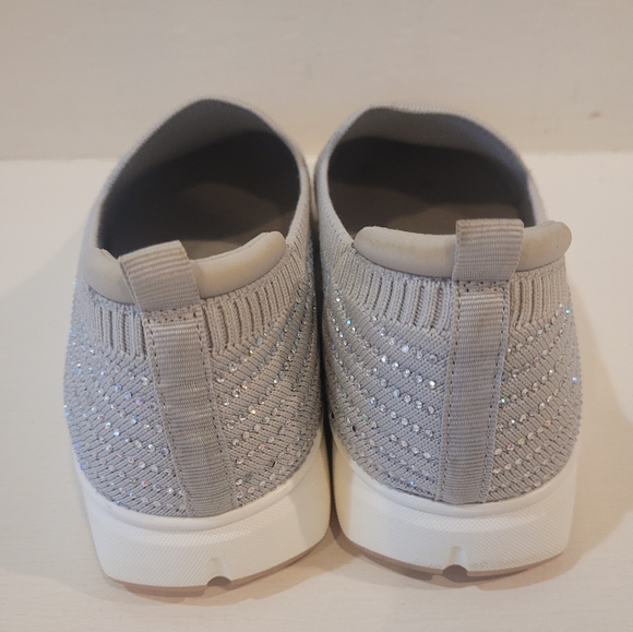 Kelly & Katie Women's Grey Glitter Slip-On Sneaker Sz 8 - Picture 7 of 11